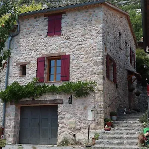 Maison Chasteuil Ferienhaus